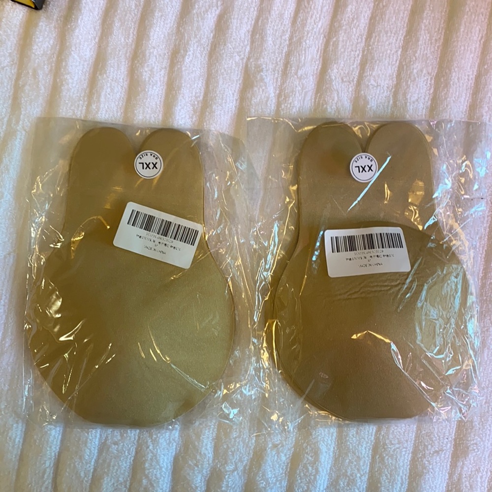 Stick on plus size bras - no straps at all!!